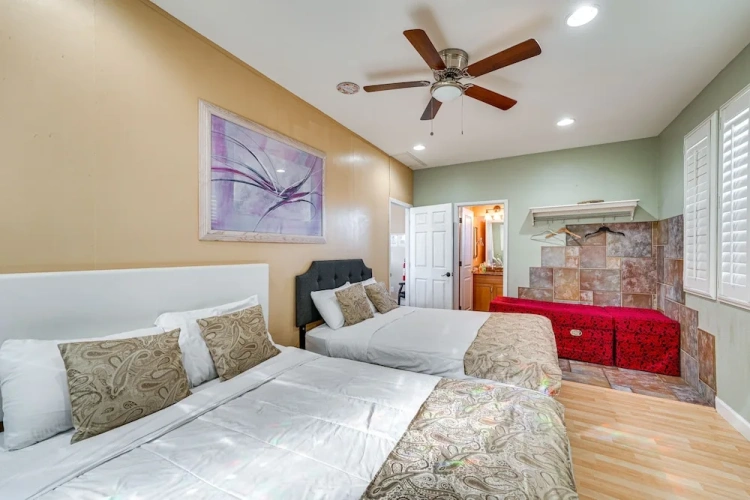 Guest rooms