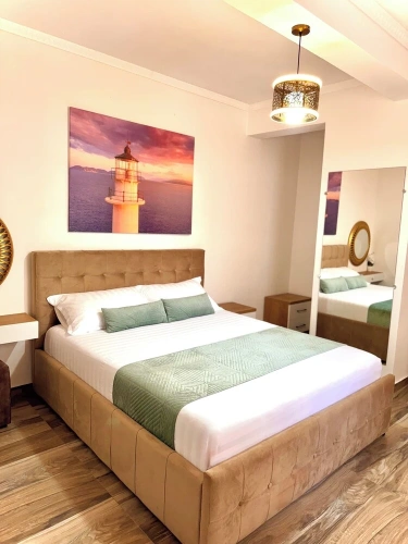 1 Bedroom Apartment with balcony