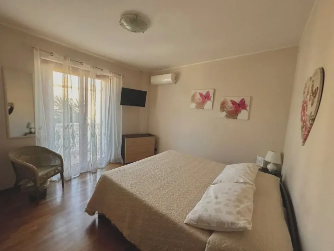 Standard Quadruple room with balcony