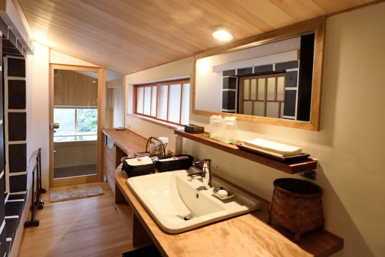 Luxury Suite