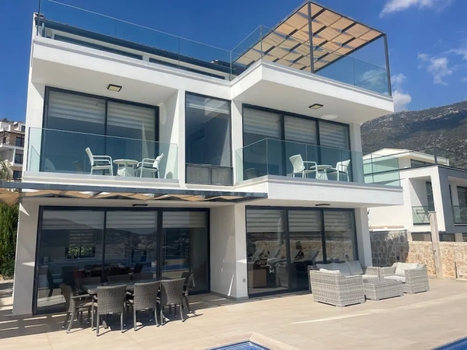 Villa with balcony