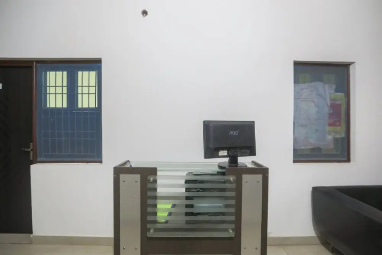 Vp Homes by OYO Rooms