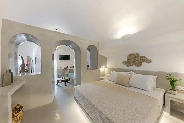 Kaleidoscope Imerovigli Suites