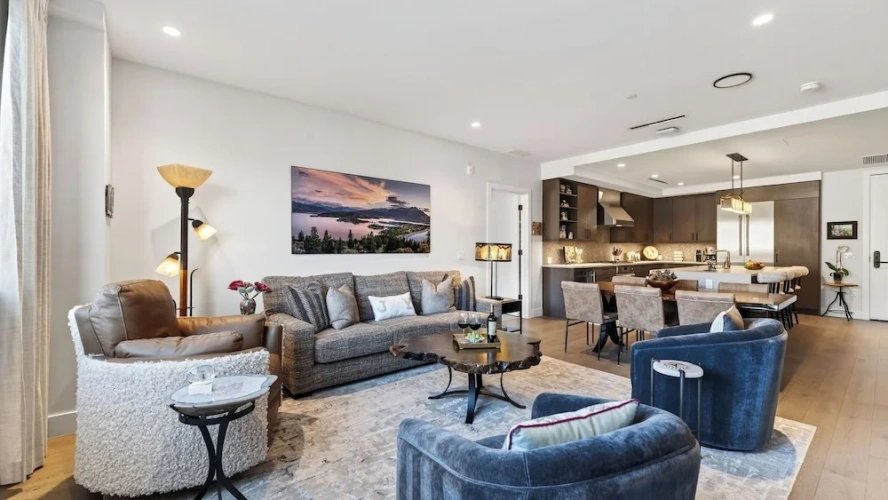 2 Bedrooms Apartment with balcony