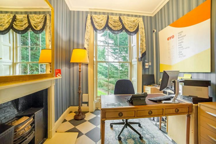 OYO Bailbrook Lodge, Bath