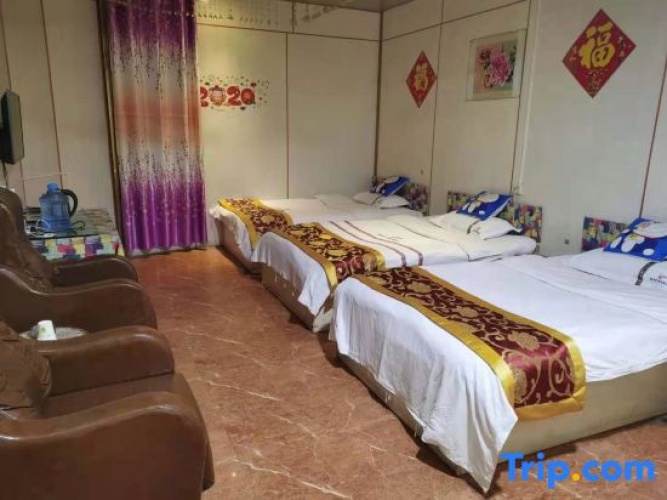 Premium Triple room