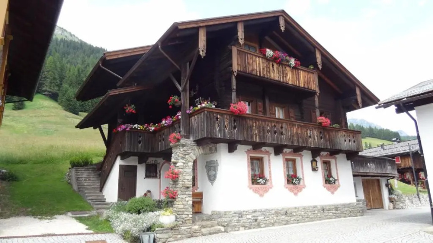 Schlossar Haus