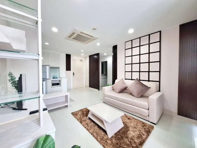 S Condo Nimman Room