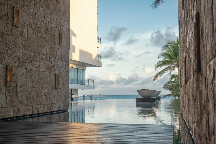The Fives Oceanfront photo 34