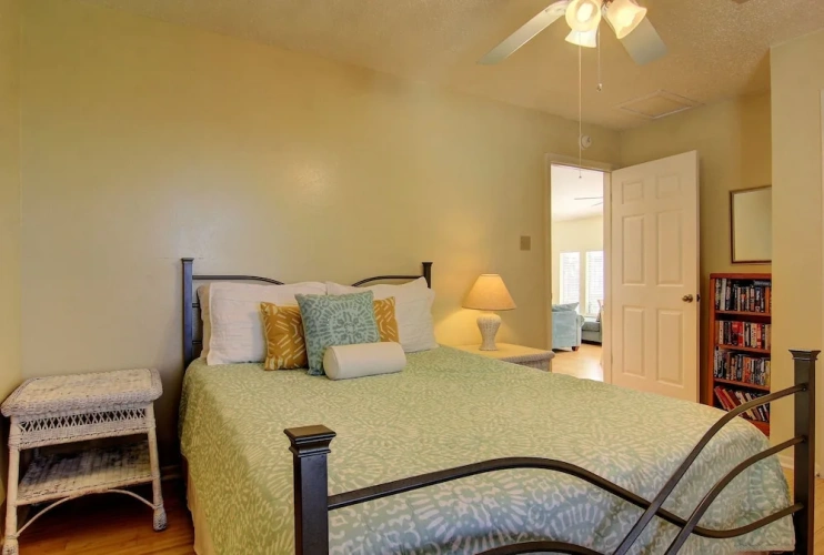 3 Bedrooms Cottage