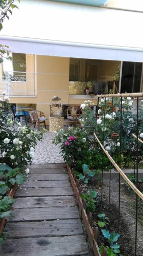 Royal Studios Evia