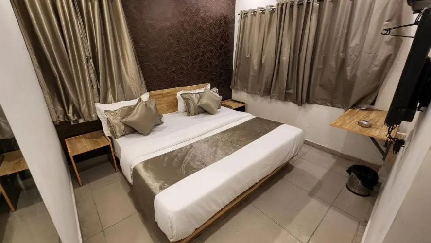 Hotel Nova Shine