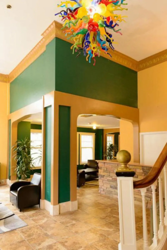Vantaggio Suites San Francisco Abigail