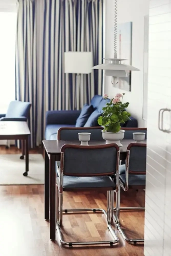 Standard Quadruple room with view