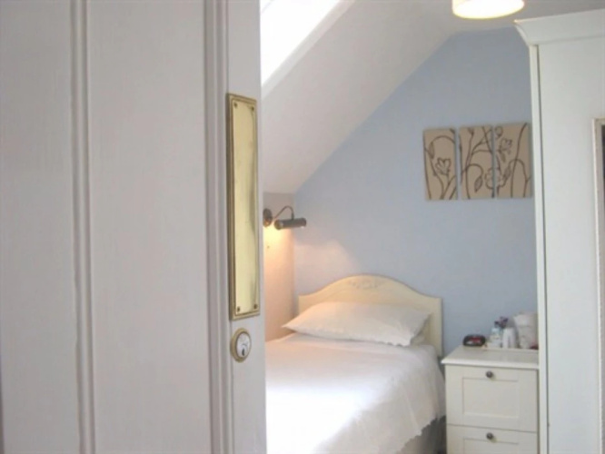 Dunedin Guest House