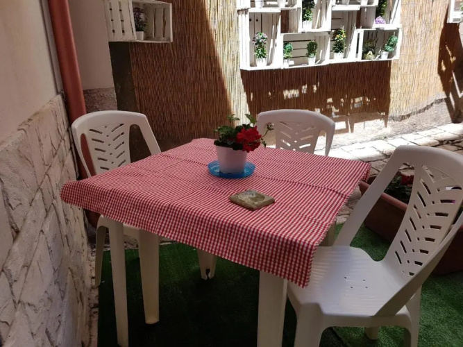 Philos - Appartements & Rooms