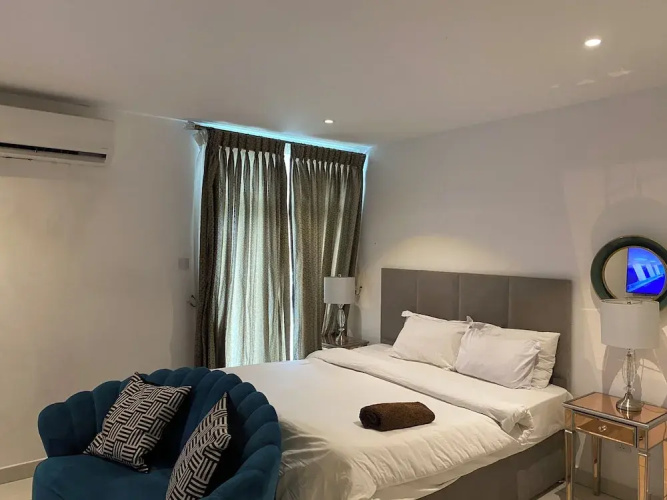Splendid Apartments at Embassy Gardens