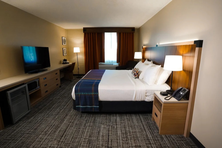 Sawmill Creek by Cedar Point Resorts
