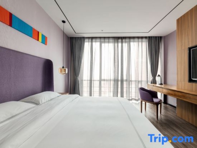 1 Bedroom Double Suite with city view