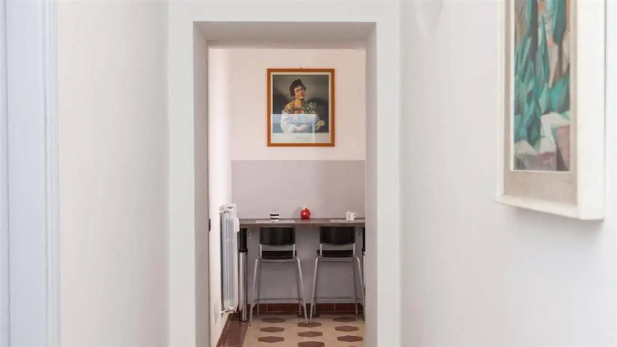 Bodoni Apartment