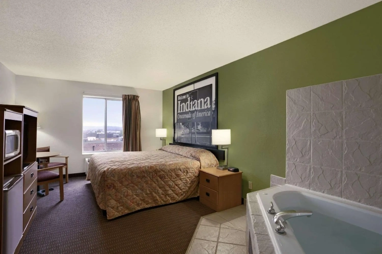 Deluxe Double Suite
