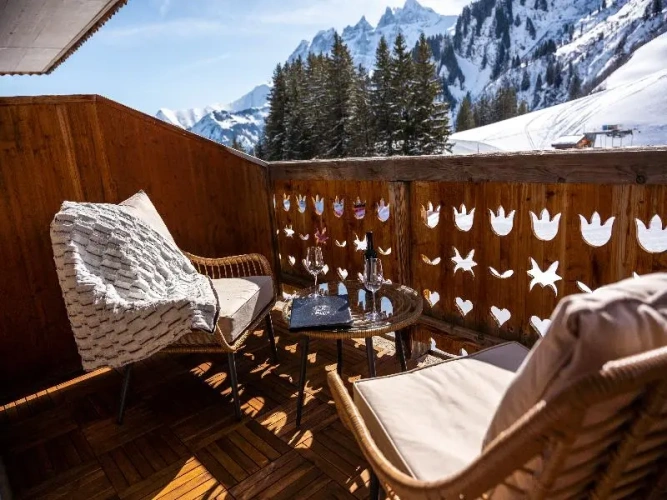 Standard Triple room with balcony