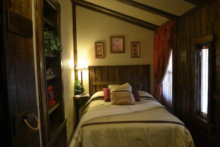 Deluxe Quadruple room