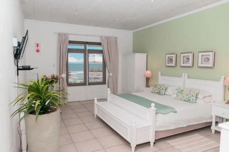 Standard Family room with sea view