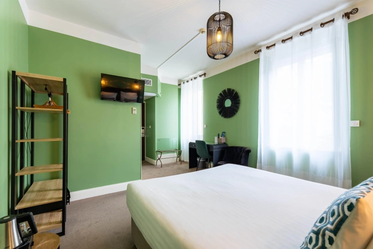 Guest rooms