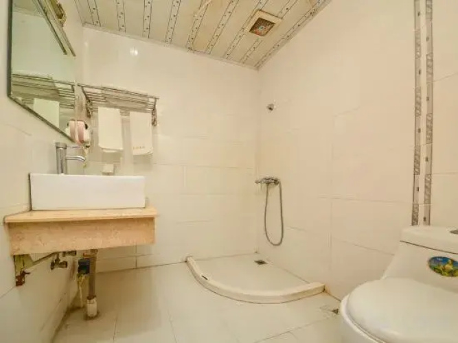 Jinyue Hotel
