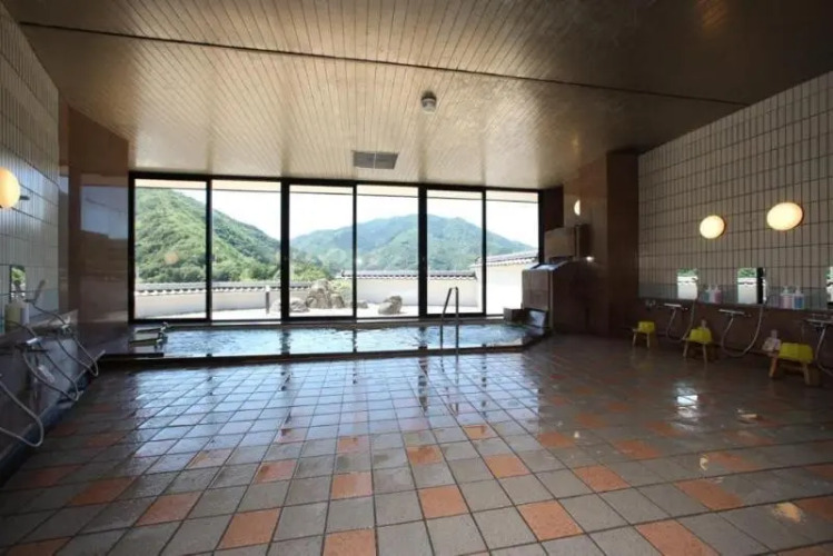 Nezame HotelOver view