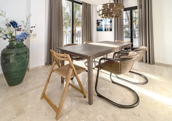 3 Bedrooms Apartment with balcony