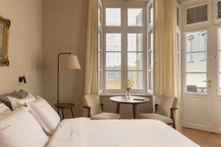 Deluxe Double room with balcony and with city view