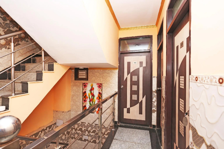 Star Inn by OYO Rooms