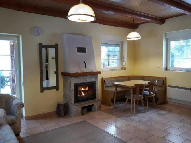 3 Bedrooms Cottage