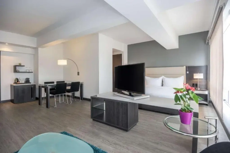 Premium room