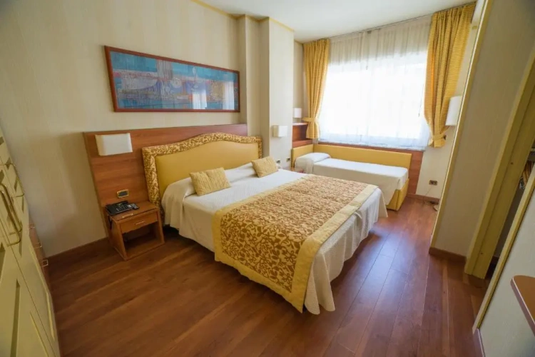 Superior Triple room