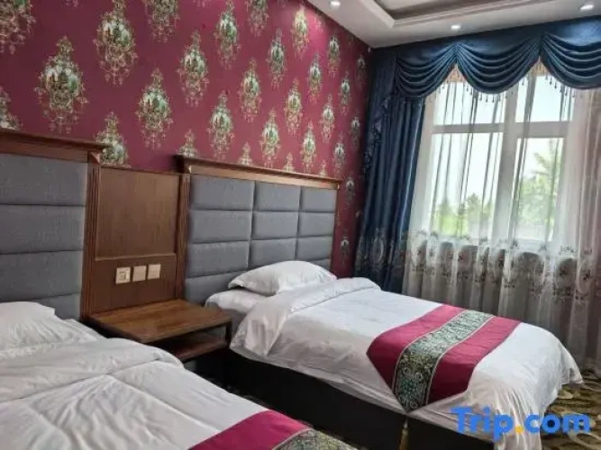 Deluxe Quadruple room