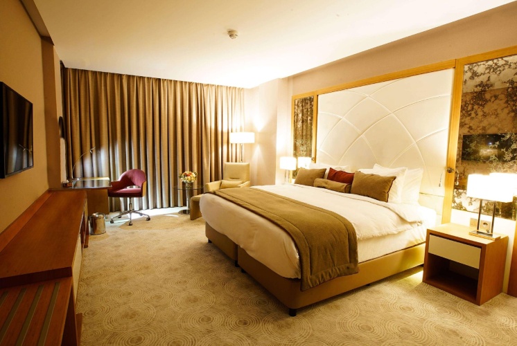 Double Suite