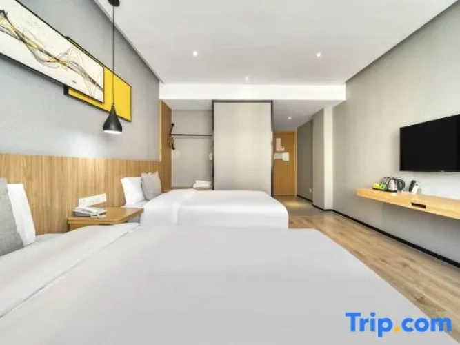 Premium Twin room