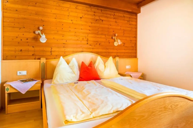 1 Bedroom Apartment with balcony