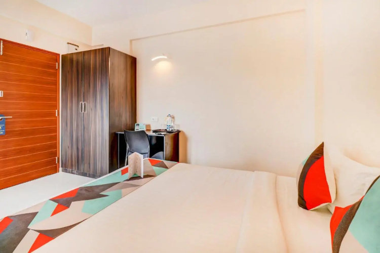 FabHotel BSR Inn