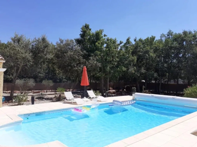 Standard Double room with pool view