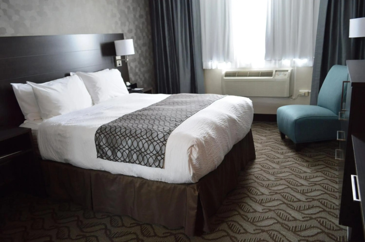 Clarion Hotel