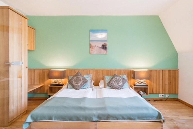 Standard Triple room with balcony