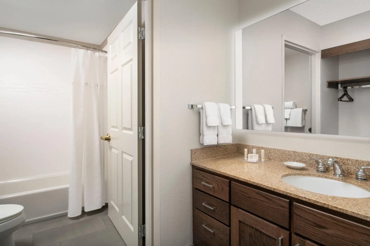 1 Bedroom Double Suite