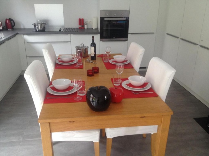 2 Bedrooms Apartment with balcony and with view