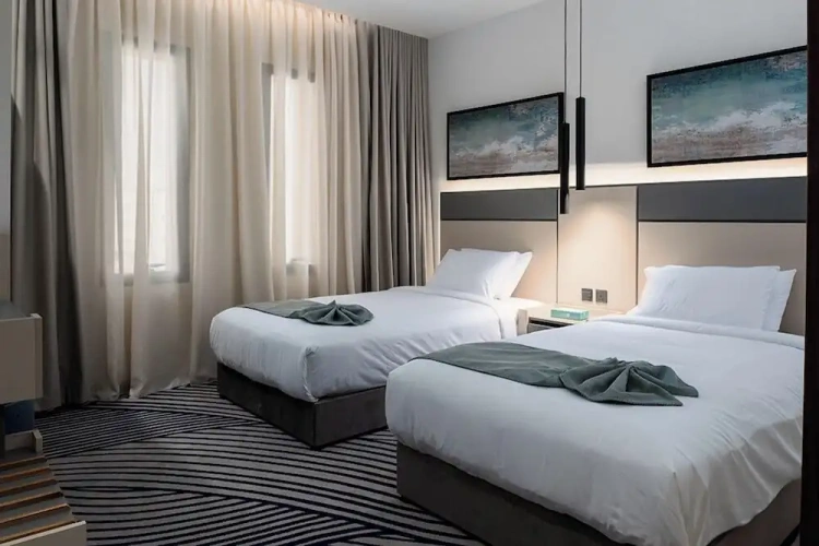Deluxe Twin Suite