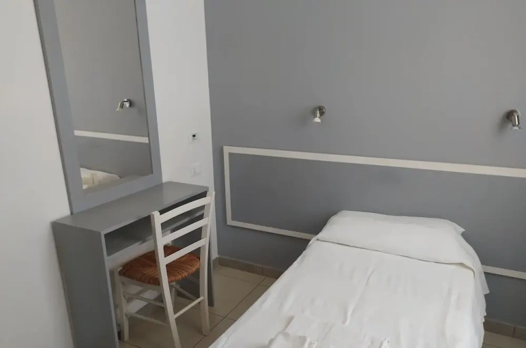 Economy Single room