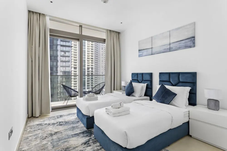 StoneTree - Luxury 2 BR - Prime location
